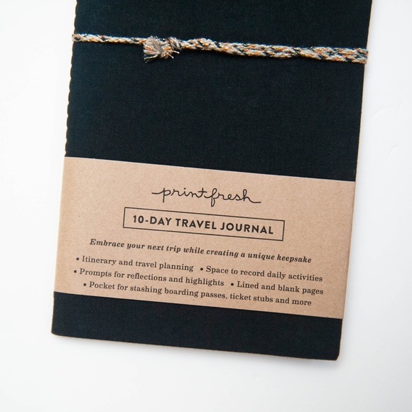 Print Fresh Fabric Travel Journal 10-Day Itinerary in Black - Picture 3 of 8